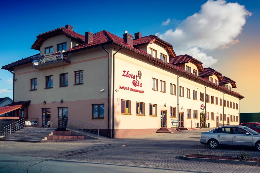 Zlota Roza Otel Sedziszow Dış mekan fotoğraf